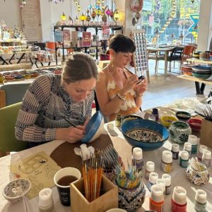 Ceramic Paint and Sip Classes in Melbourne at 555 Flinders Ln, Melbourne, Australia OyMy.com Special Offers, Deals & Discounts in Australia